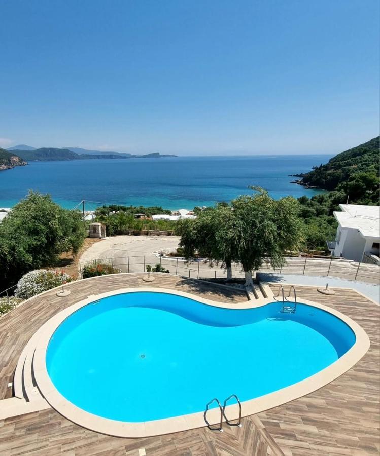Enjoy Lichnos Bay Village, Camping, Hotel And Apartments Parga Eksteriør bilde